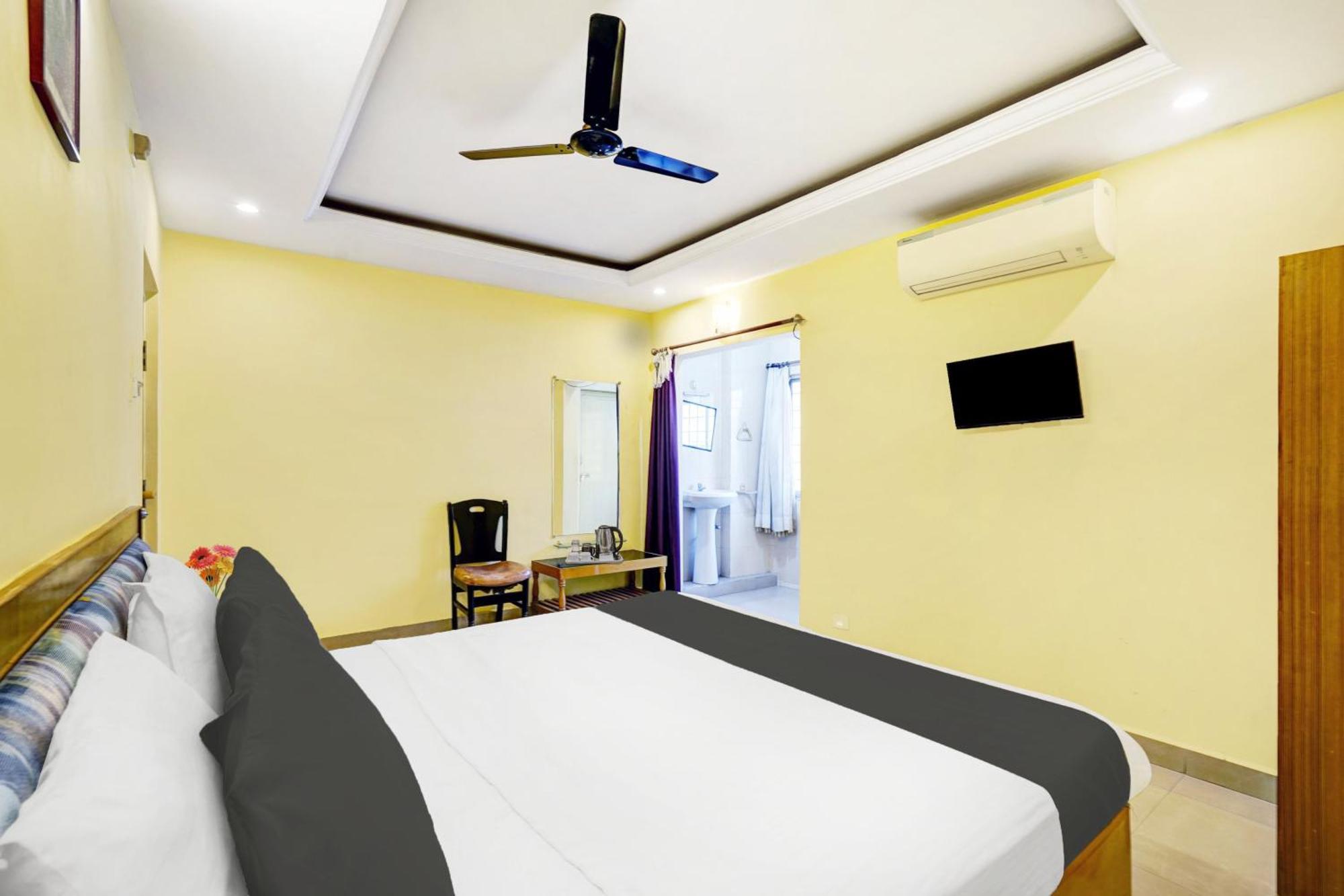 Super Hotel O Padmavathi Puram Near Railway Station Tirupati Eksteriør bilde
