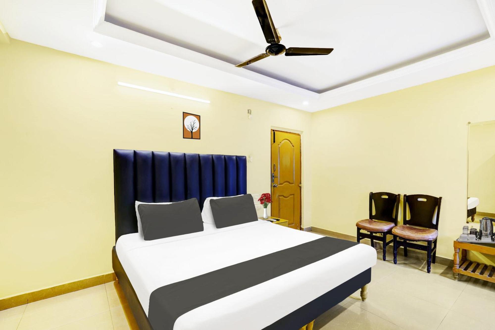 Super Hotel O Padmavathi Puram Near Railway Station Tirupati Eksteriør bilde