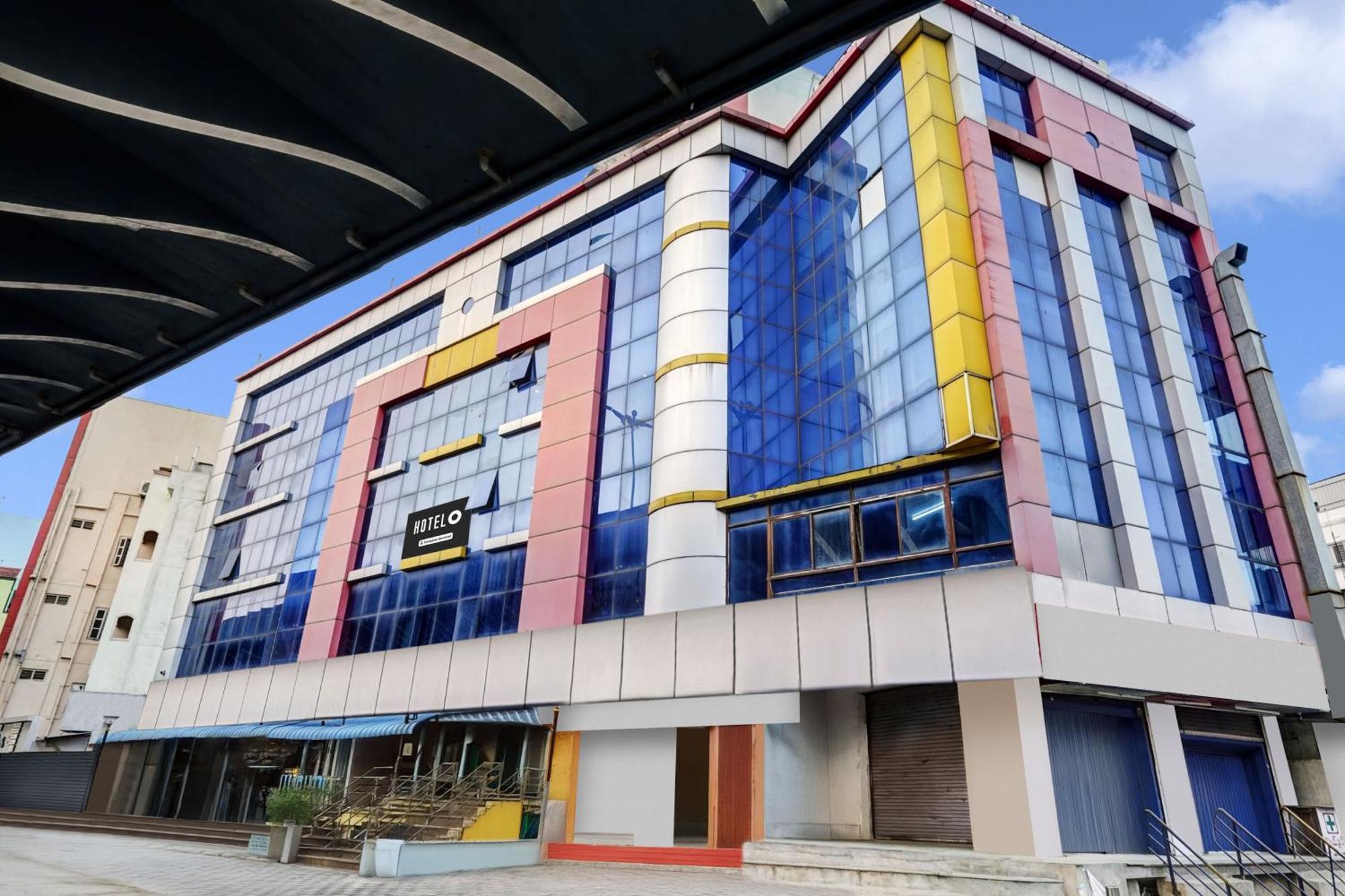 Super Hotel O Padmavathi Puram Near Railway Station Tirupati Eksteriør bilde